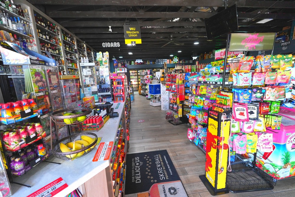 Top 10 Reasons to Choose Your Community Liquor Store Over Big Chains